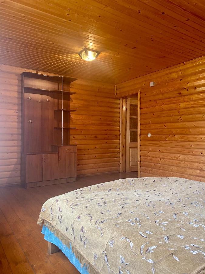 Hotel Medova Hata Verkhnyaya Rozhanka Esterno foto