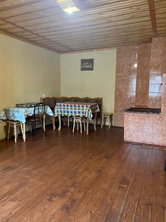 Hotel Medova Hata Verkhnyaya Rozhanka Esterno foto