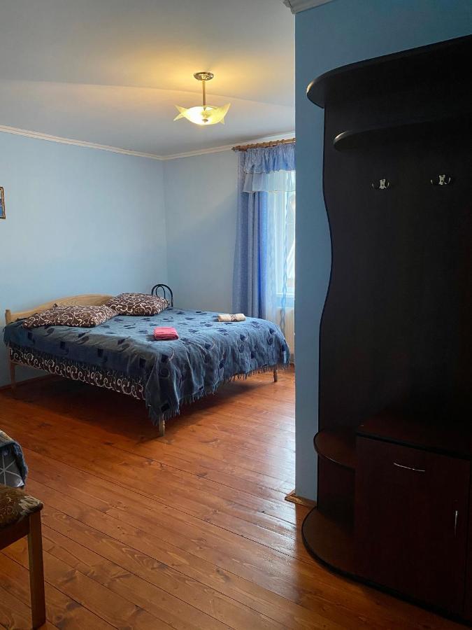 Hotel Medova Hata Verkhnyaya Rozhanka Esterno foto