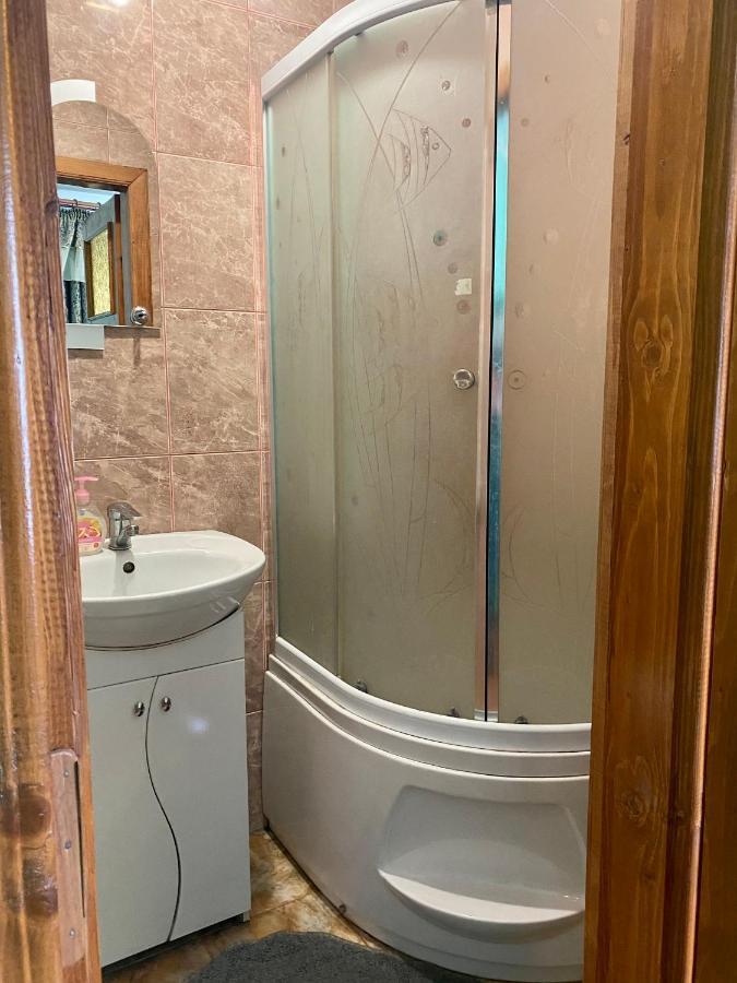 Hotel Medova Hata Verkhnyaya Rozhanka Esterno foto