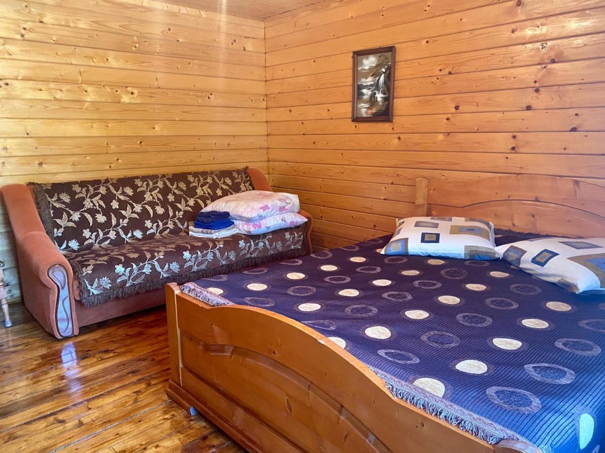 Hotel Medova Hata Verkhnyaya Rozhanka Esterno foto